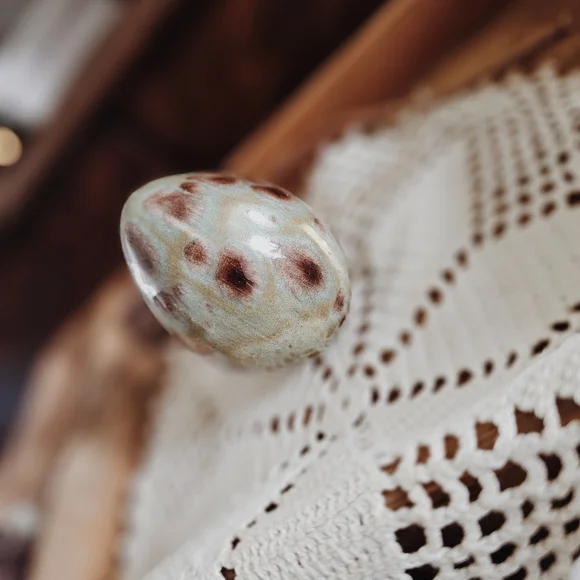 Set Of Artisan Studio Handmade Ceramic Easter Eggs In Marble Pattern - Picture 6 of 6